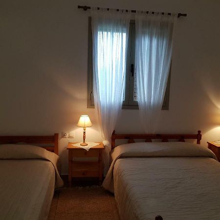Theo'S Vacation Home Σκύρος Εξωτερικό φωτογραφία