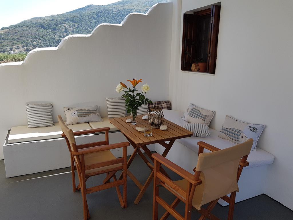 Theo'S Vacation Home Σκύρος Εξωτερικό φωτογραφία