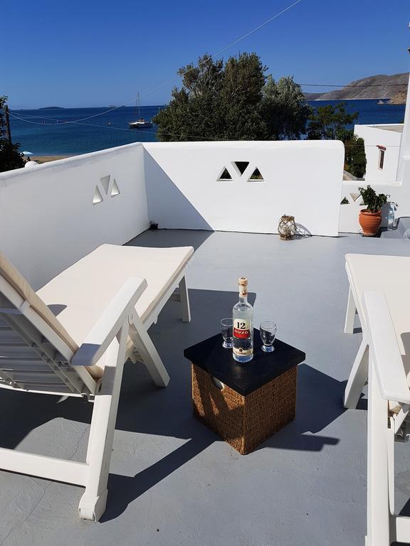 Theo'S Vacation Home Σκύρος Εξωτερικό φωτογραφία