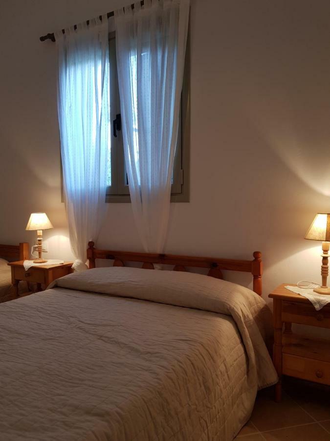 Theo'S Vacation Home Σκύρος Εξωτερικό φωτογραφία